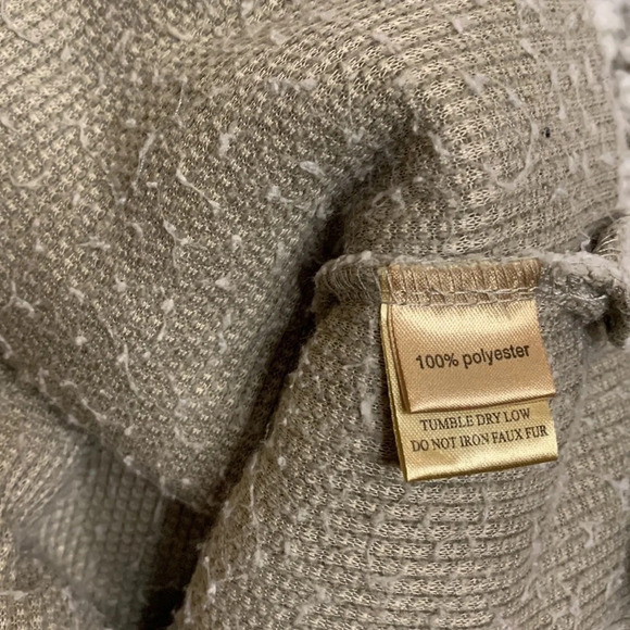 True Grit American Outdoor Co. 1/4 Zip Sherpa Pullover Light Gray Medium - Picture 9 of 10